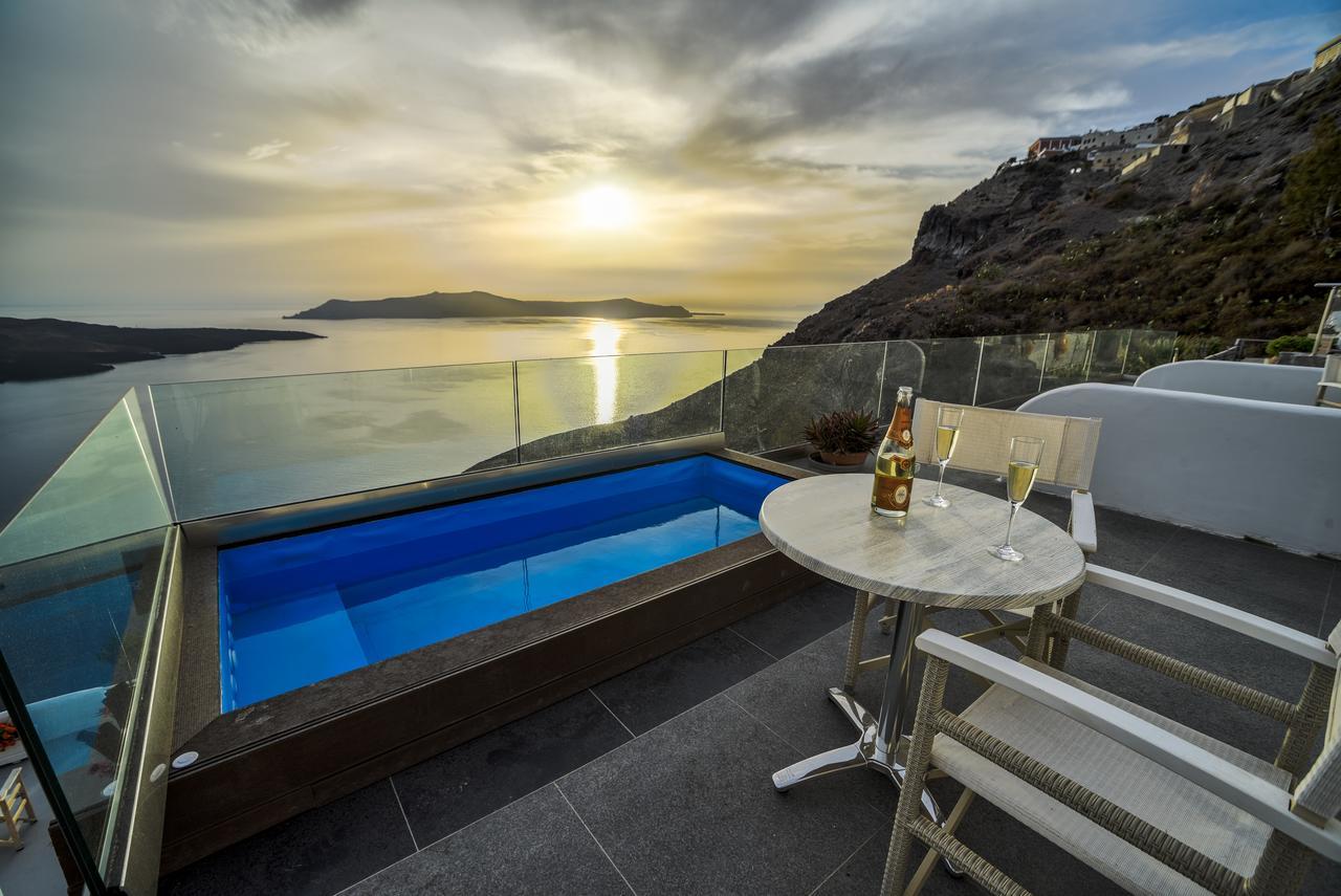 Kratiras View Luxury Suites Fira  Exterior photo